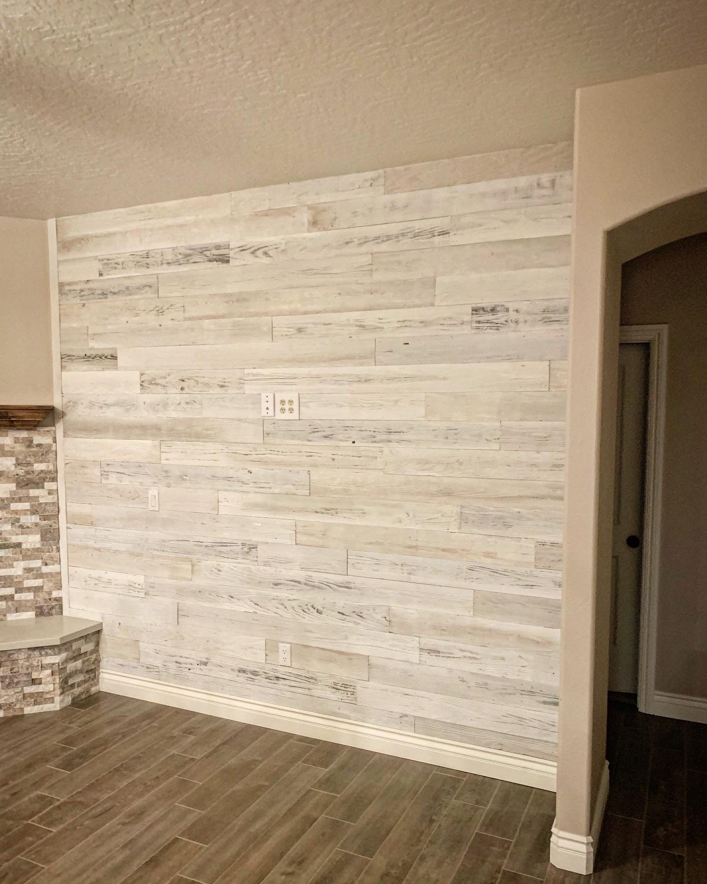 Reclaimed Wood - White Wash Mix