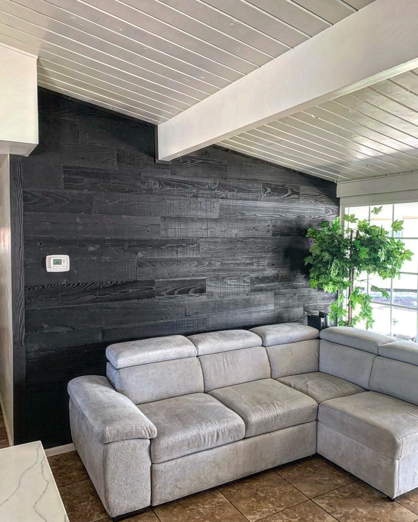 Reclaimed Wood - Charcoal Mix